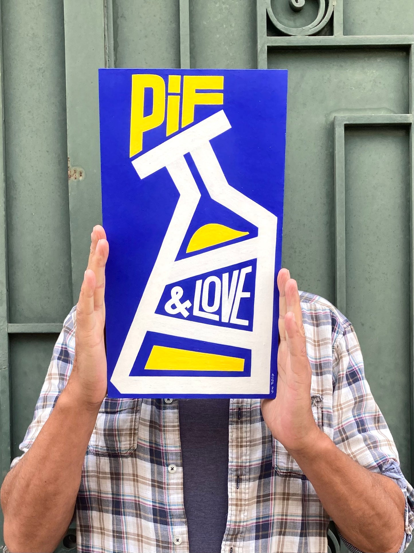 SMALL PIF&LOVE